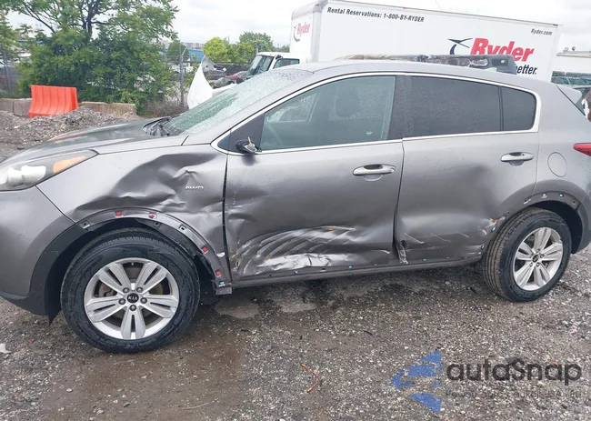 KNDPMCAC0H7103628: 42300700