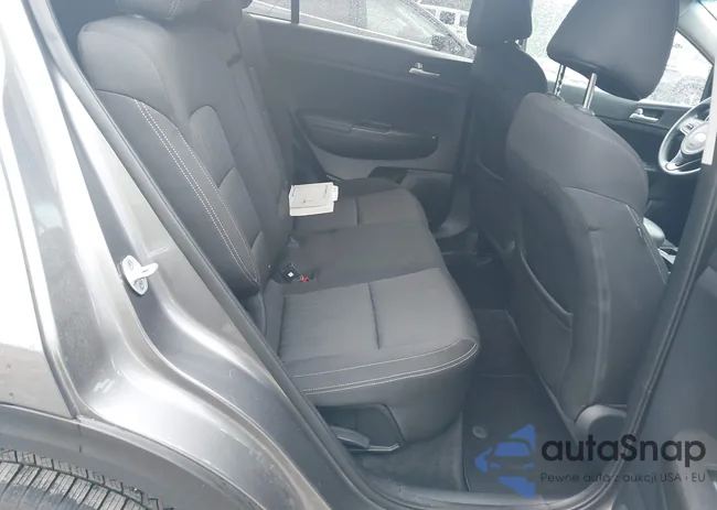 KNDPMCAC0H7103628: 42300700