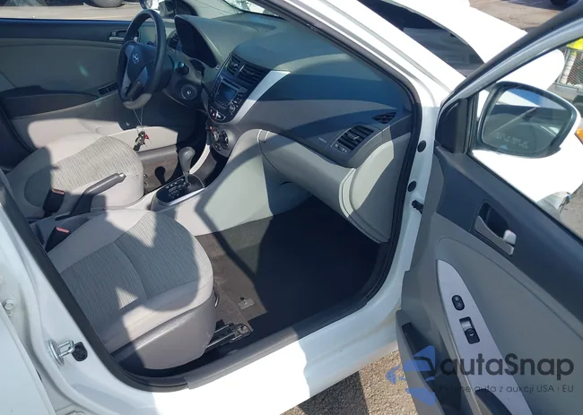 KMHCT4AE5GU011547: 42300718