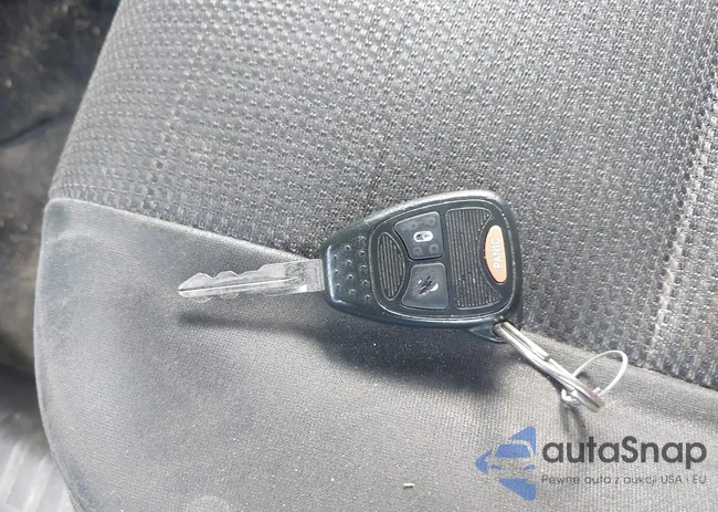 1B3CB3HAXBD113487: 42300778