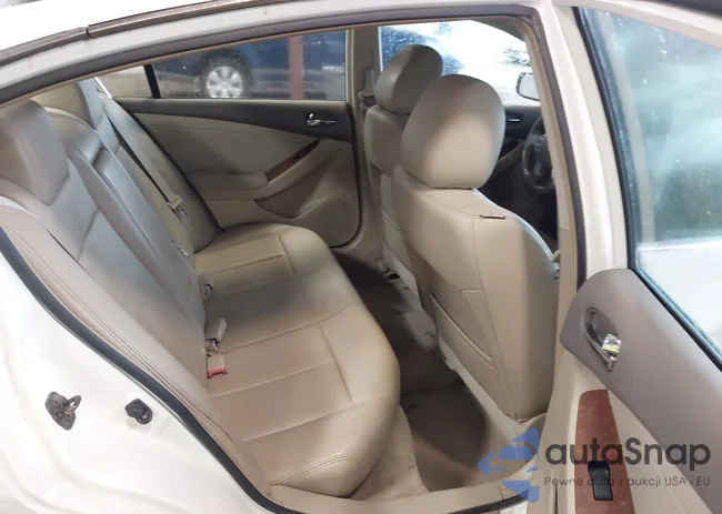 1N4AL21E79N534183: 42299816