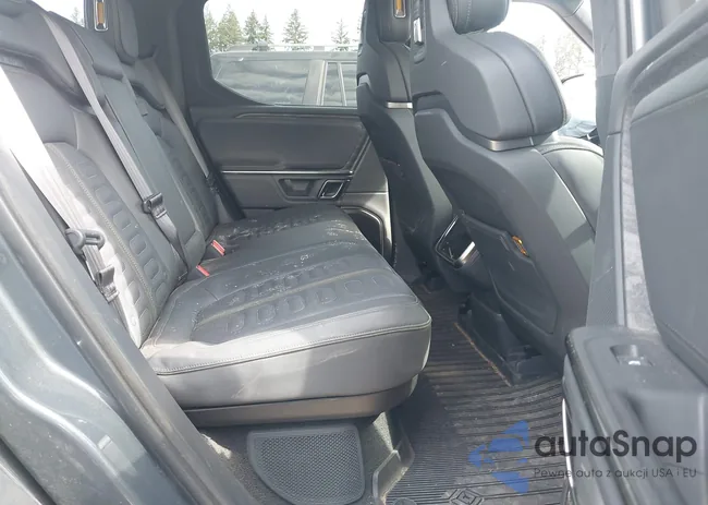 7FCTGAAA4NN007706: 42299884