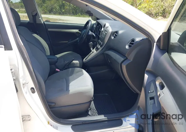 2T1KU4EE8AC250621: 42299900