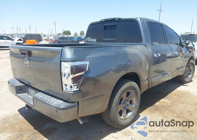 1N6AA1E64HN526258: 42299940