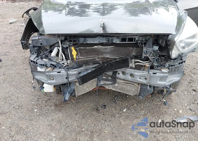 1FMCU9J91HUA45032: 42300025