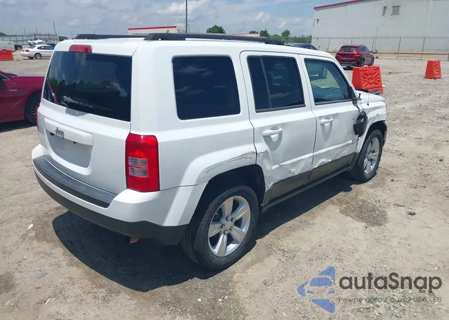 1C4NJPBA3ED869659: 42300072