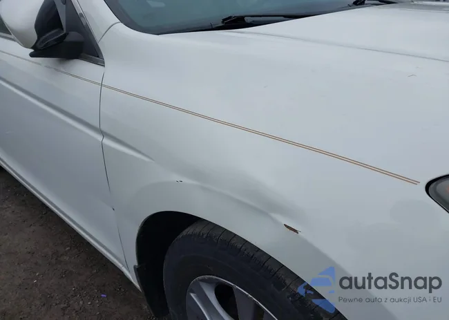 1HGCP2F66BA114759: 42300180