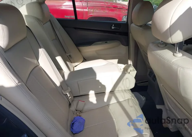 JN1CV6AR1AM253324: 42301227