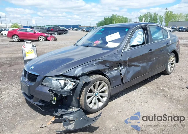 WBAVD33566KL53162: 42301284