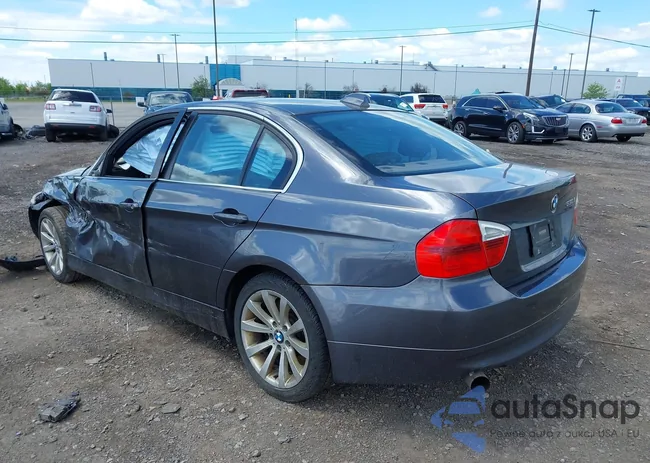 WBAVD33566KL53162: 42301284