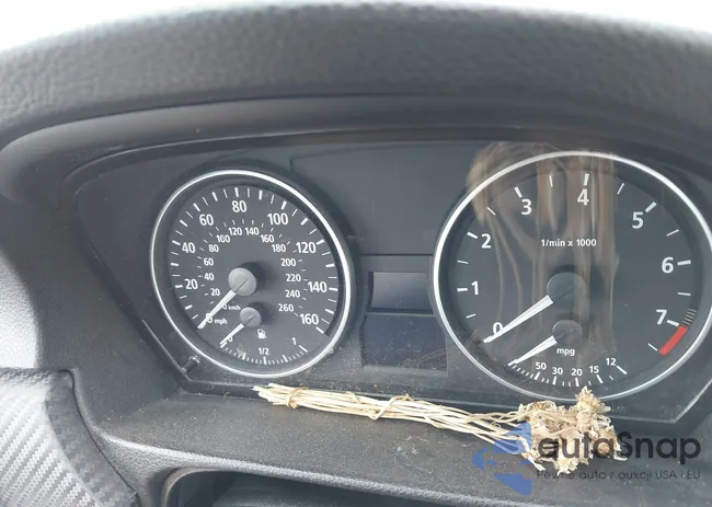 WBAVD33566KL53162: 42301284