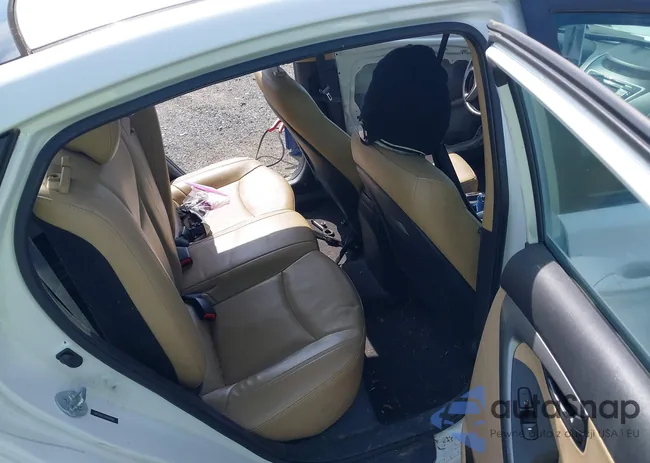 5NPDH4AE1DH446095: 42301352