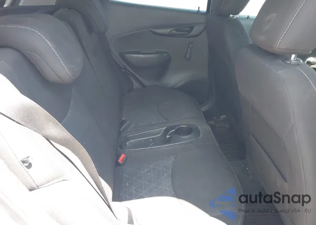 KL8CB6SA8KC747839: 42301369