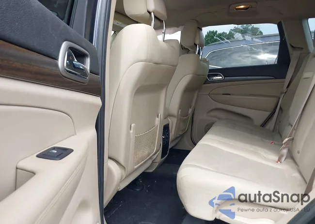 1C4RJEAG1FC700341: 42301398