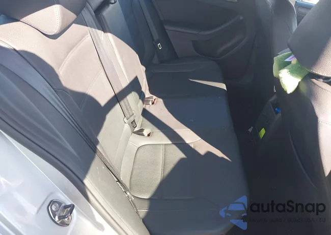 3VWDP7AJ5CM352597: 42301441