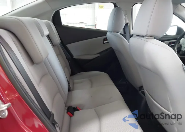 3MYDLBYVXKY524593: 42301508