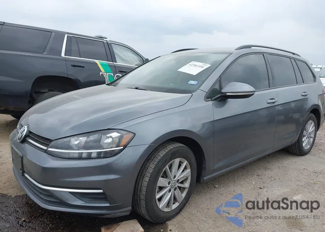 3VWD17AU0JM767562: 42301550