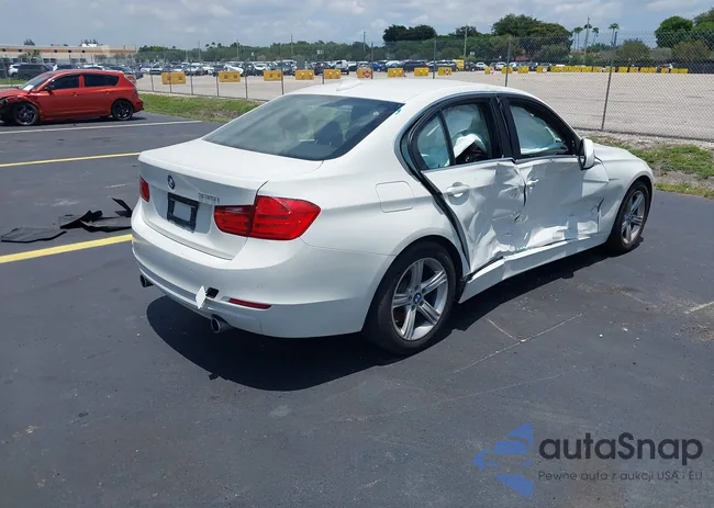 WBA3A9G57FNS66138: 42301585