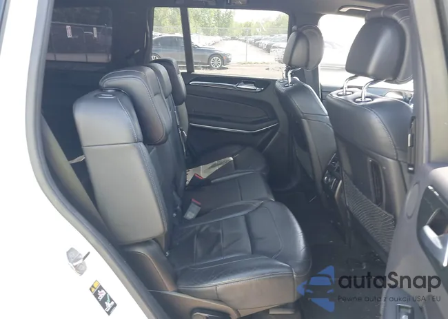 4JGDF7DE8KB196691: 42301592