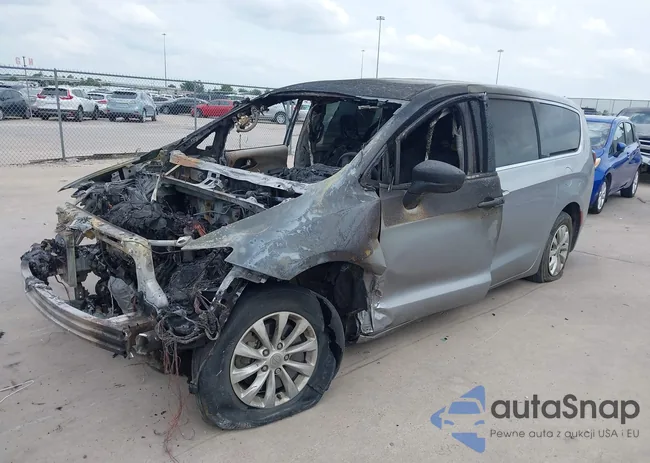 2C4RC1FG0JR279837: 42301679