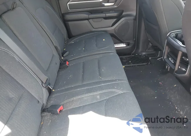 1C6SRFFT1KN607931: 42301683