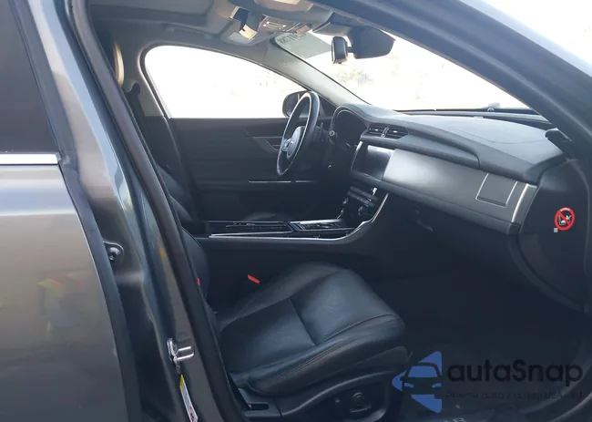 SAJBK4BV1GCY20648: 42301788