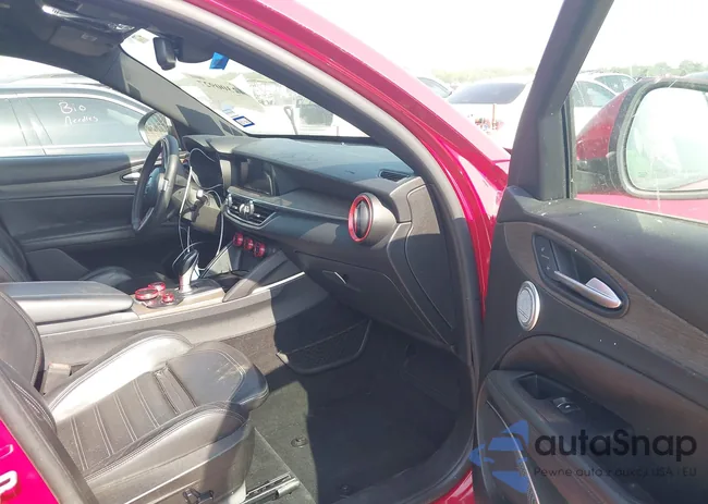 ZASFAKNN9J7B65021: 42300927