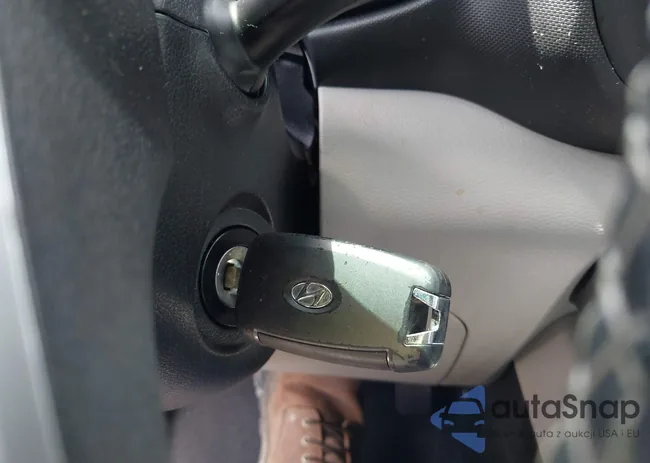 KMHRC8A35NU158934: 42300968