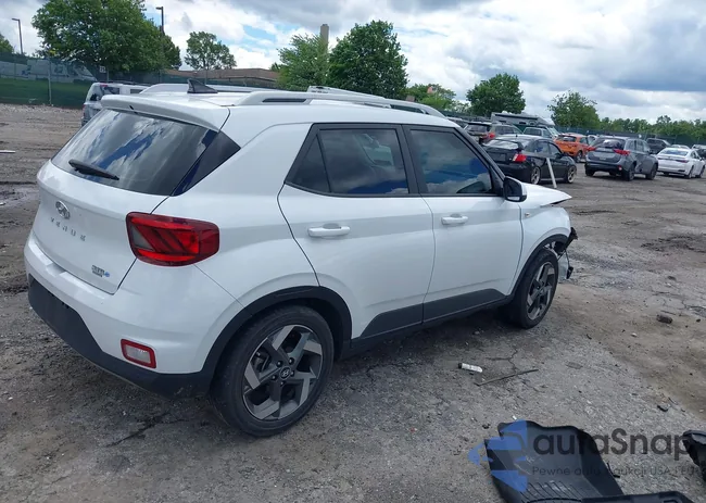 KMHRC8A35NU158934: 42300968