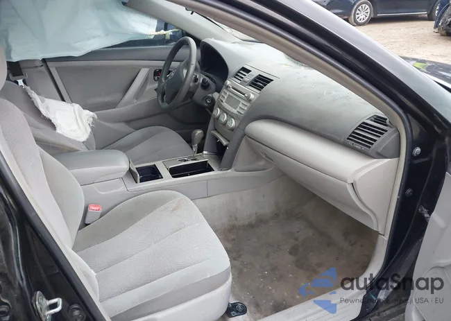 4T1BF3EK9BU215807: 42300978