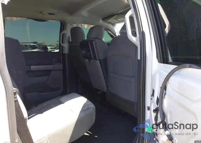 1FTEW1CP4MKD82871: 42301025