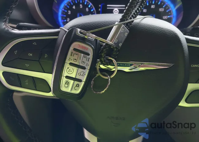 2C4RC1BG8JR211405: 42301088