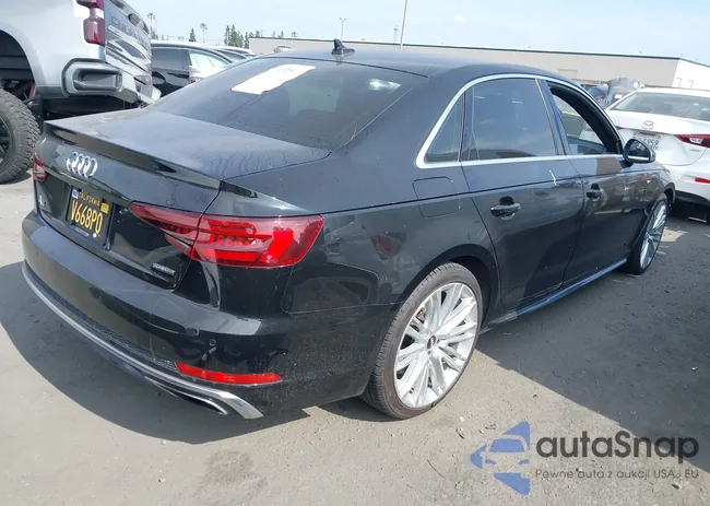 WAUENAF49KN013582: 42301089