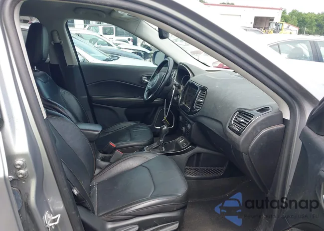 3C4NJCCB0MT573569: 42301154