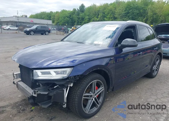 WA1C4AFY6J2102360: 42302257