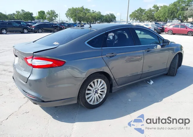 3FA6P0PUXDR308867: 42302307