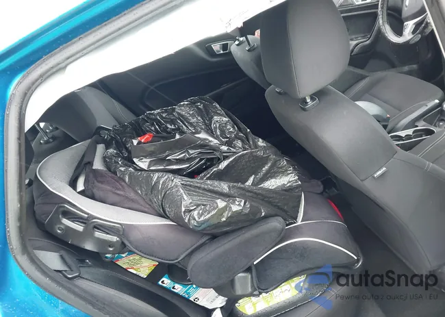 3FADP4EJ9FM133020: 42302738