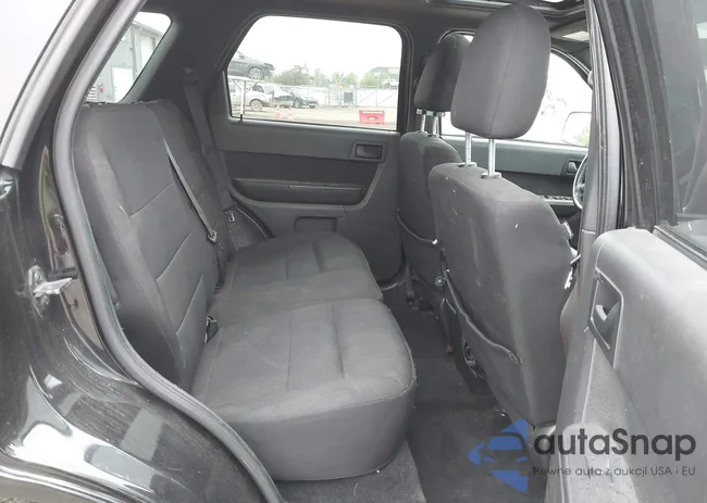 1FMCU0D77AKA11703: 42302762