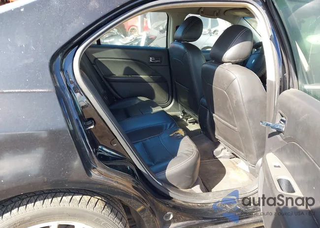 3FAHP0JG2CR170252: 42301833