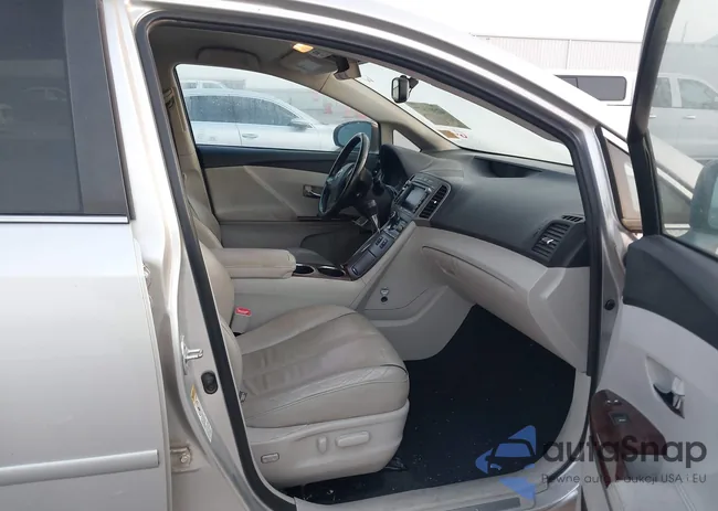 4T3ZK3BB3AU032441: 42301877