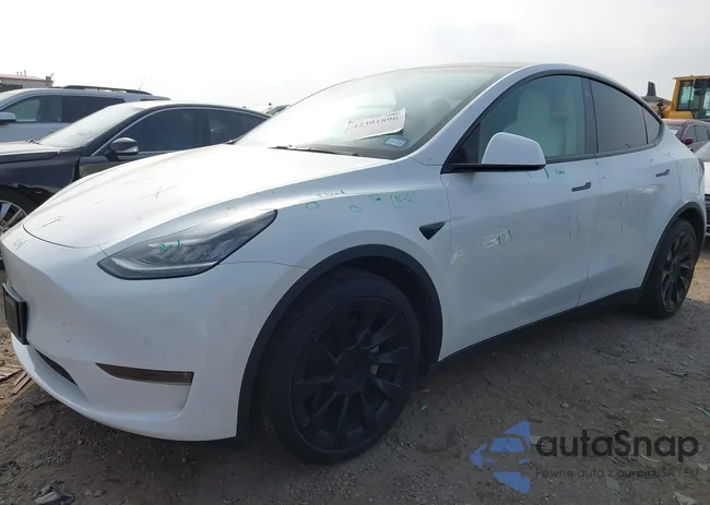 5YJYGDEE3MF068472: 42301896