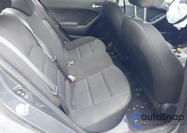 KNAFK4A61G5611356: 42301930