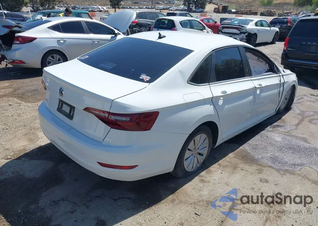 3VWC57BU4LM102844: 42301988