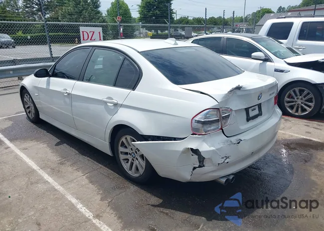 WBAVA33547KX83556: 42302137