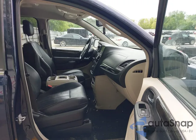 2C4RC1BG6ER256249: 42303256