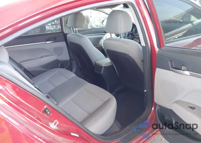 KMHD74LFXLU106260: 42303271