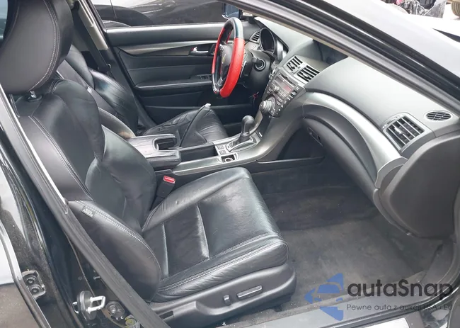 19UUA9F53DA002736: 42303364