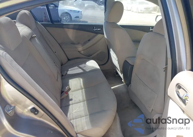 1N4AL2AP6CN500387: 42303437