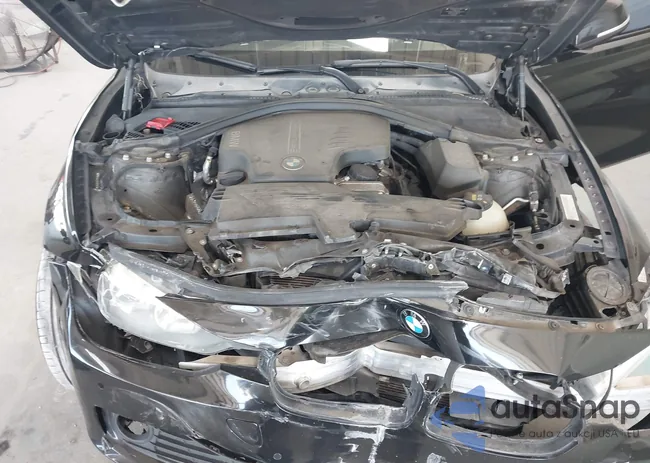 WBA3B1G50FNT64152: 42303555