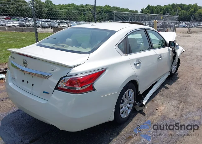 1N4AL3AP7EC325832: 42303560